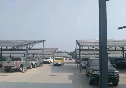 國務院正式發(fā)布《新能源汽車產業(yè)發(fā)展規(guī)劃》，鼓勵光伏車棚建設！